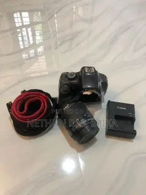 Canon EOS-1100D Camera