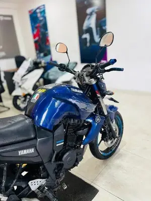 Yamaha FZ 16 2015