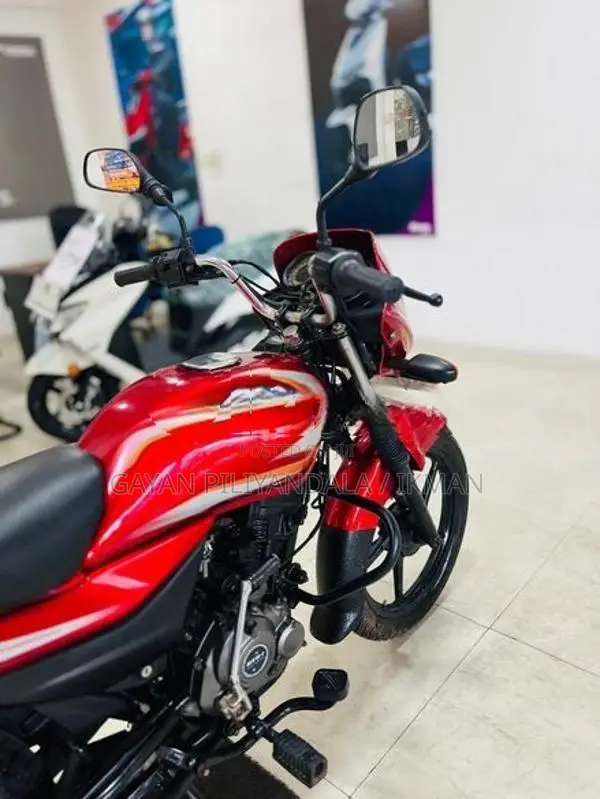 Bajaj Platina 2015