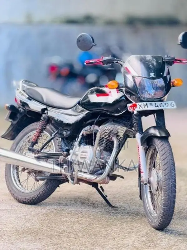 Bajaj CT100 2012
