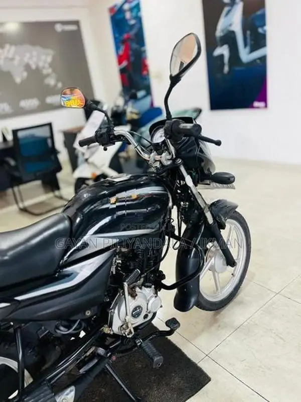 Bajaj Platina 2018