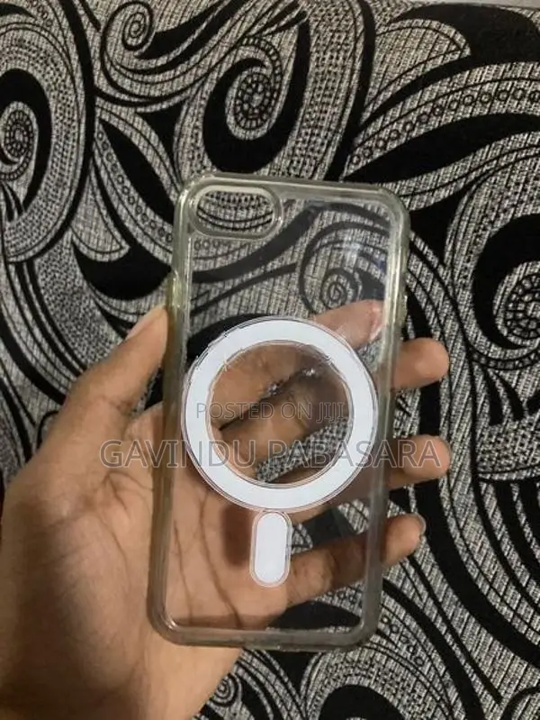 Apple iPhone SE 2 Black (Used)