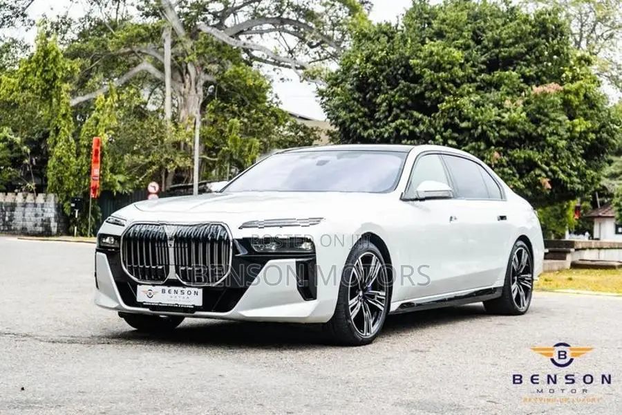 BMW 740i Straight PETL 2024