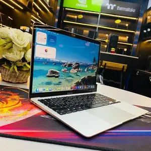 Apple MacBook Air M1 – 8GB RAM | 256GB SSD