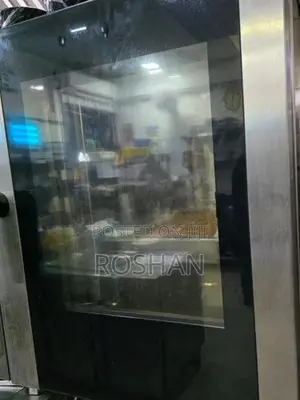 06 Trays Combi Oven