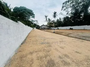 Athurugiriya Superb Luxurious Land Plots For Sale