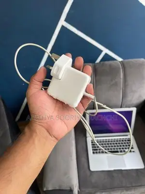 Apple MacBook Air 13" i5 8GB