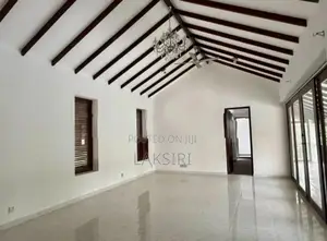 Luxury Modern House Rent Thalawathugoda Kumaragewatta Road