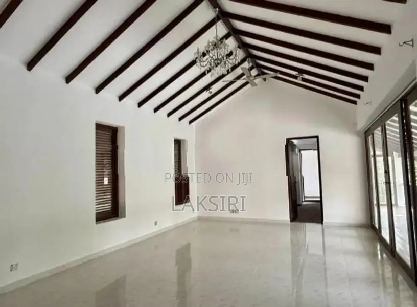Luxury Modern House Rent Thalawathugoda Kumaragewatta Road