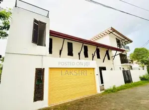 Luxury Modern House Rent Thalawathugoda Kumaragewatta Road