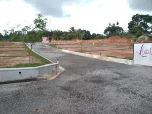 ආටිගල බටවල පාරෙන් බිම් කොටස් විකිණීමට