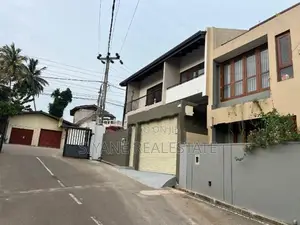 Two Storey House For Sale Polgasovita, Piliyandala