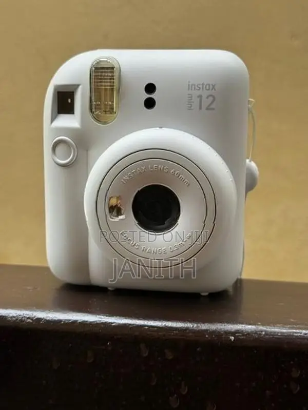 Instax Mini 12 Camera