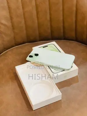 Apple iPhone 15 128GB (Used)