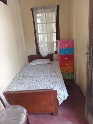 Room For Rent In Dehiwala - (Males Only)