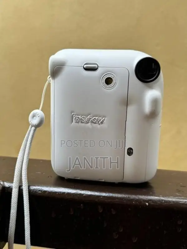 Instax Mini 12 Camera