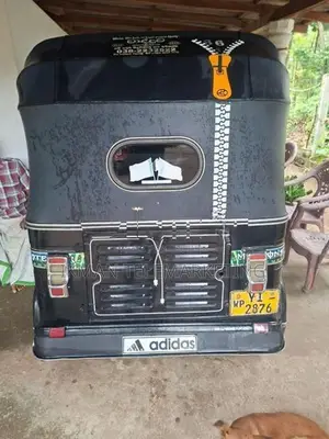 Bajaj RE 2010