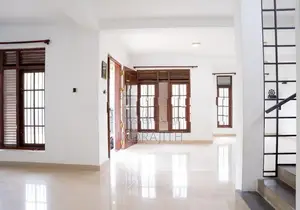 Athurugiriya – Galwarusawa Road House for sale