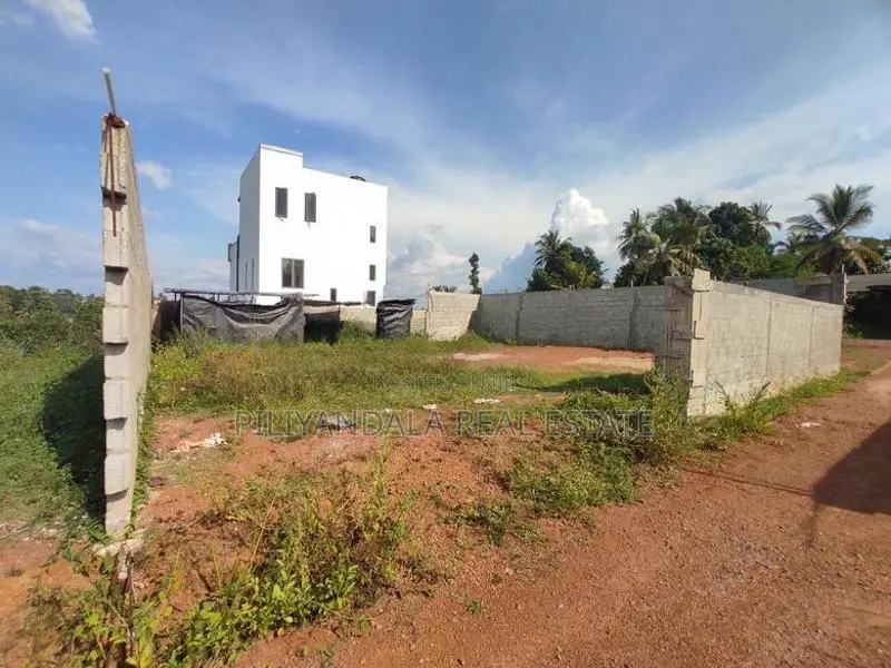 Land for Sale Piliyandala