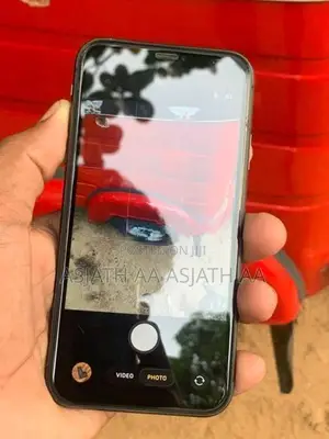 Apple iPhone 11 (Used)