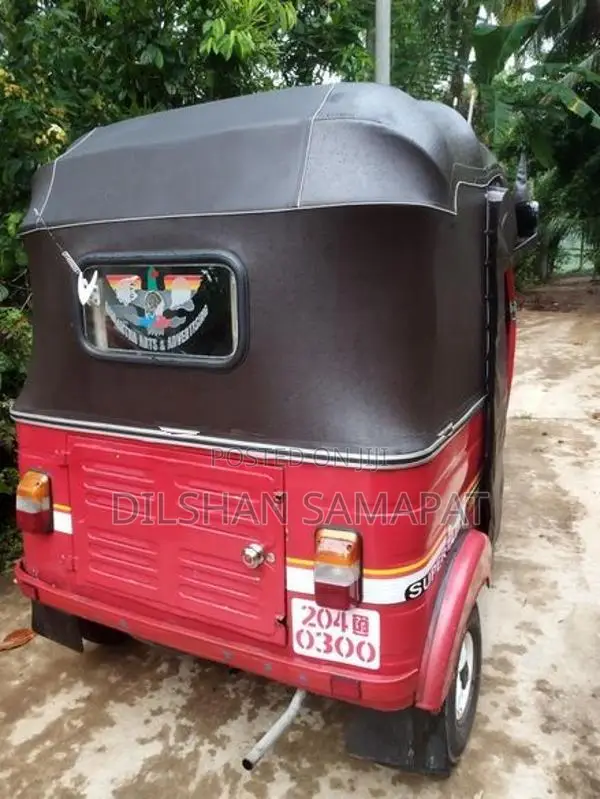 Bajaj RE 1999