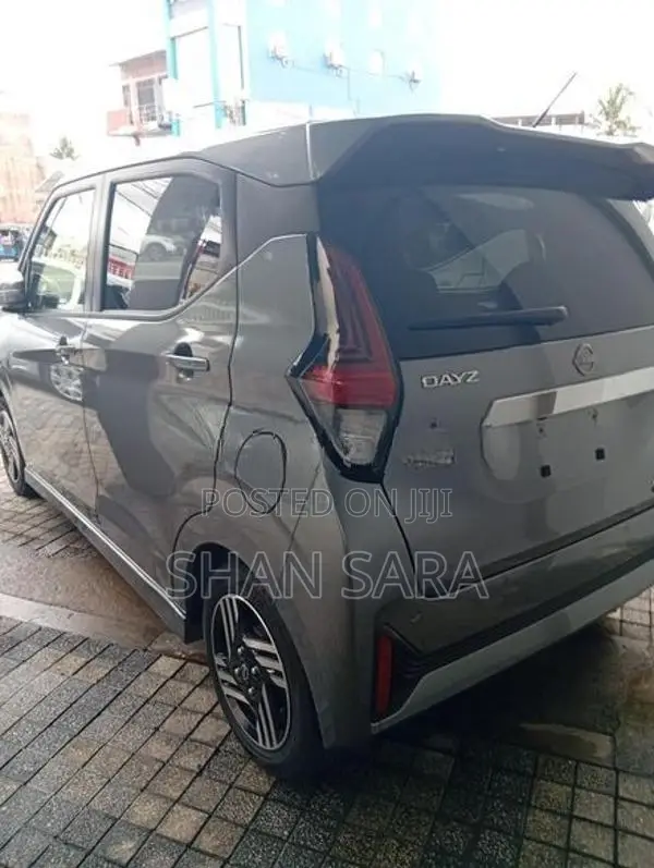 Nissan Dayz Highway Star 2024