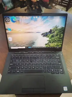 Dell 7400 Latitude Laptop