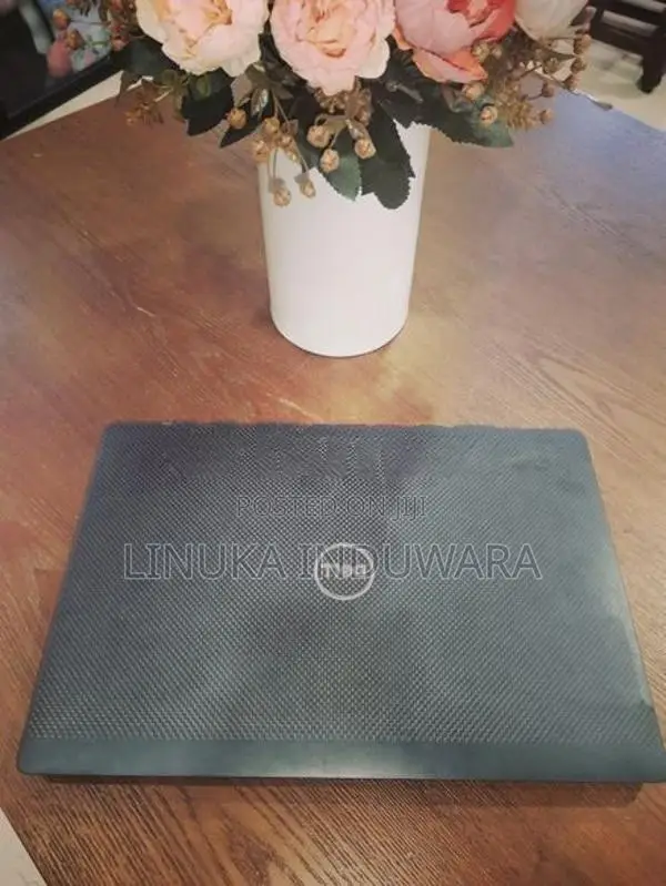 Dell 7400 Latitude Laptop