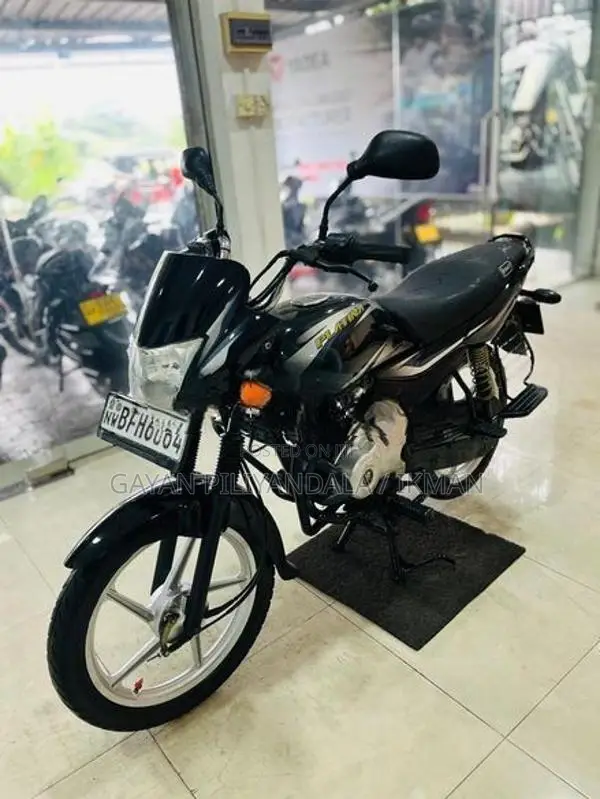 Bajaj Platina 2017