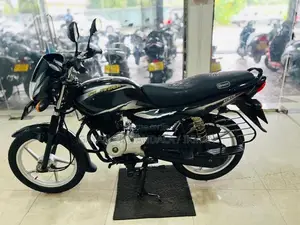 Bajaj Platina 2017