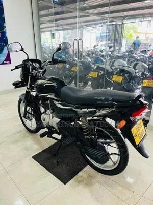 Bajaj Platina 2017