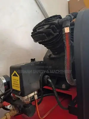Solideck 100 L Air Compressor Herman Pt 0513