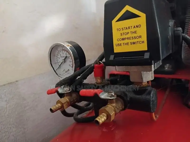 Solideck 100 L Air Compressor Herman Pt 0513