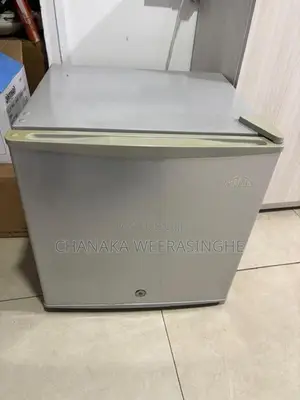 Arpico Mini Fridge