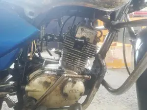 TVS Victor 2003