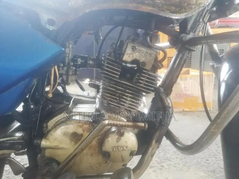TVS Victor 2003
