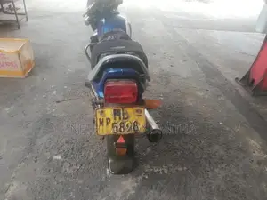 TVS Victor 2003