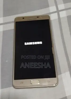 Samsung Galaxy J7 (Used)