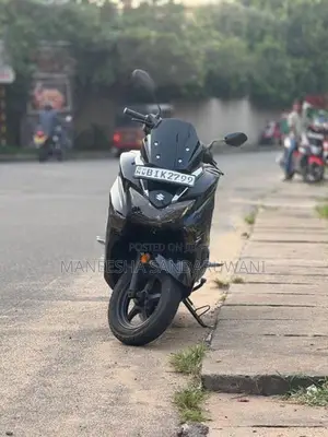 Suzuki Burgman 2019