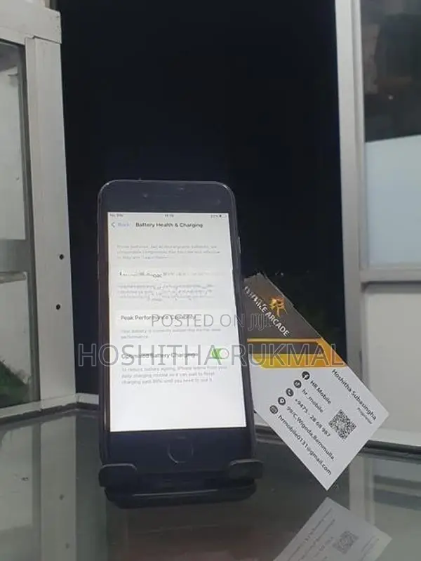 Apple iPhone 8 64GB (Used)