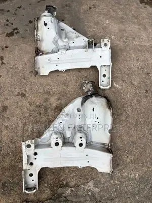 Suzuki Alto HA36 Front Side Cuts Shock Mount Panels