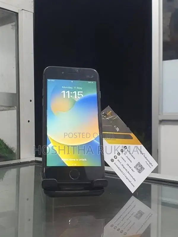 Apple iPhone 8 64GB (Used)