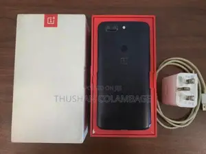 OnePlus 5T (Used)