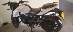 TVS Apache 2016