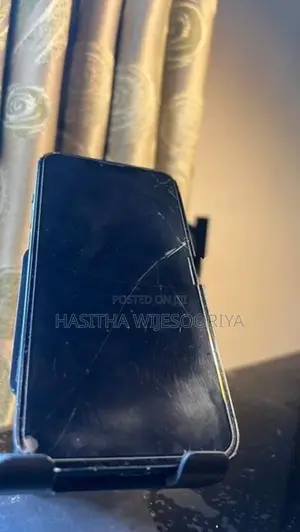 Apple iPhone 13 (Used)