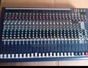 Soundcraft Mixer - Mfx 20/2