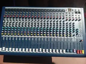 Soundcraft Mixer - Mfx 20/2