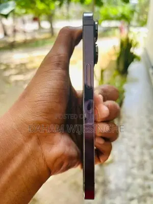 Apple iPhone 14 Pro (Used)