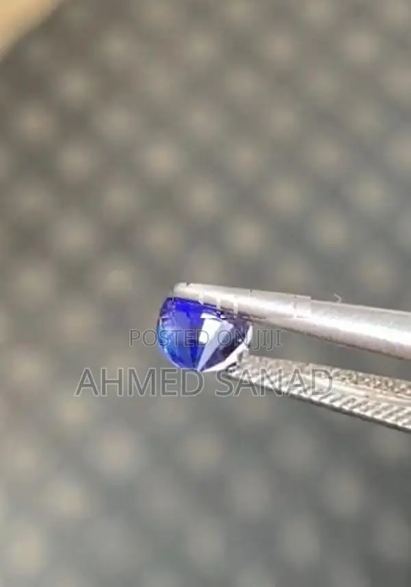 Natural Blue Sapphire (Royal)