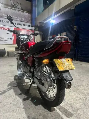 Bajaj CT100 2004